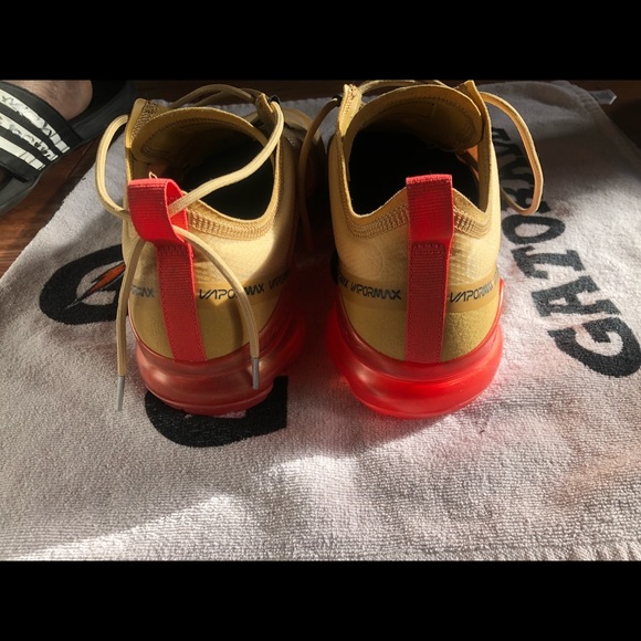 Nike Air Vapormax 2019 Crimson Gold - Picture 5 of 8